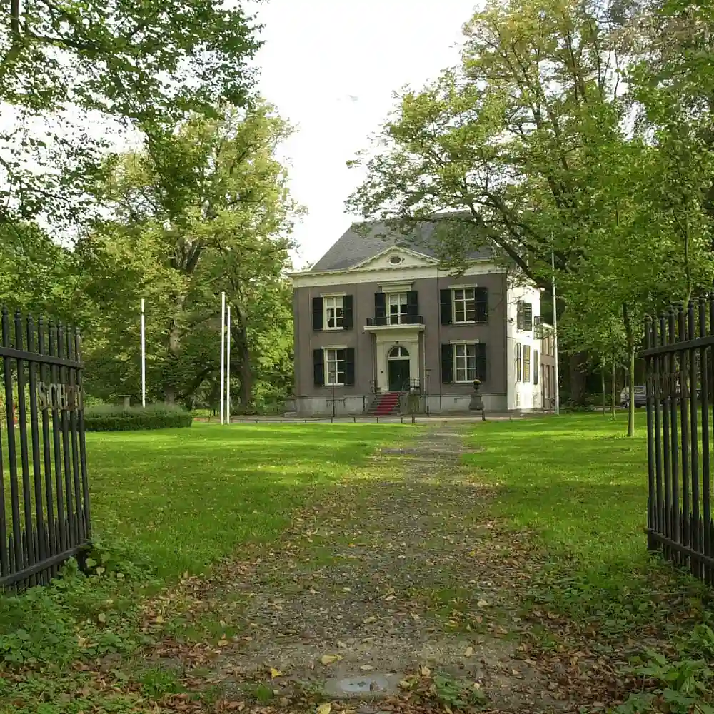 Huize Scheybeeck in Beverwijk: vergelijk de rijscholen in Beverwijk