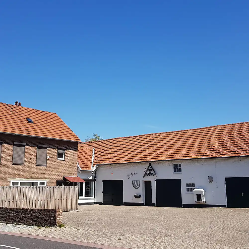Een straat in Bunde: rijscholen in Bunde vergelijken
