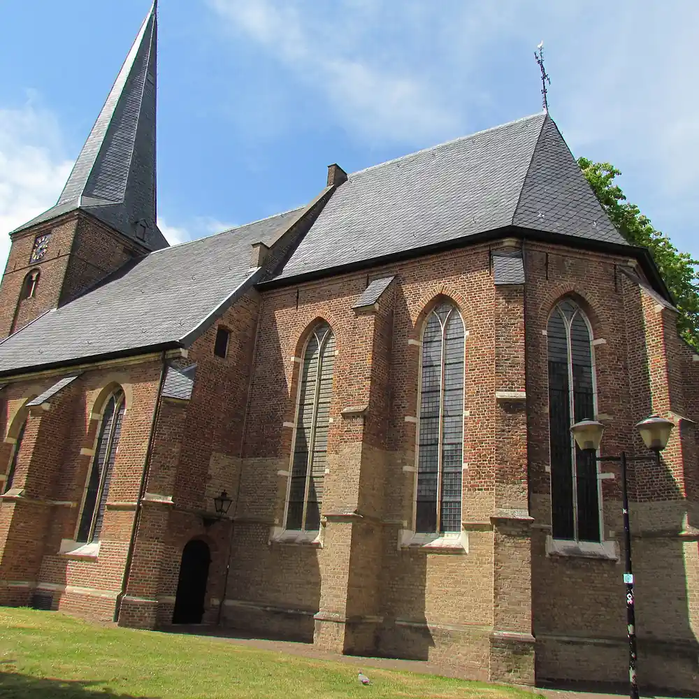 De Liboriuskerk in Dinxperlo: vergelijk de rijscholen in Dinxperlo