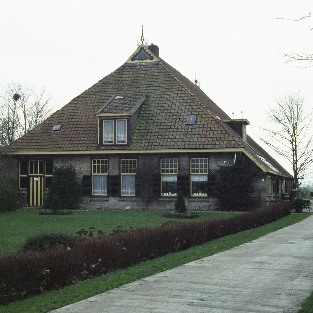 Een boerderij in Koufurderrige: rijscholen in Koufurderrige vergelijken