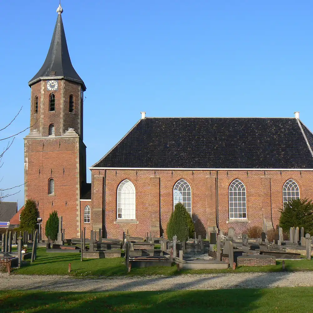 De kerk van Nieuwolda, waar je de rijscholen in Nieuwolda kunt vergelijken