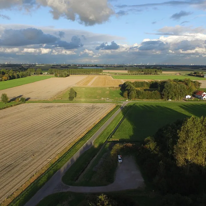 De polder bij Rockanje, waar je de rijscholen in Rockanje kunt vergelijken