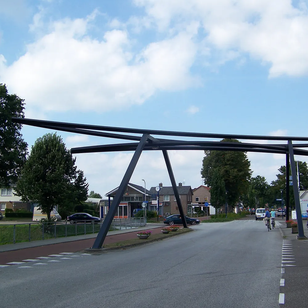 Een weg in Schoonoord, waar je de rijscholen in Schoonoord kunt vergelijken