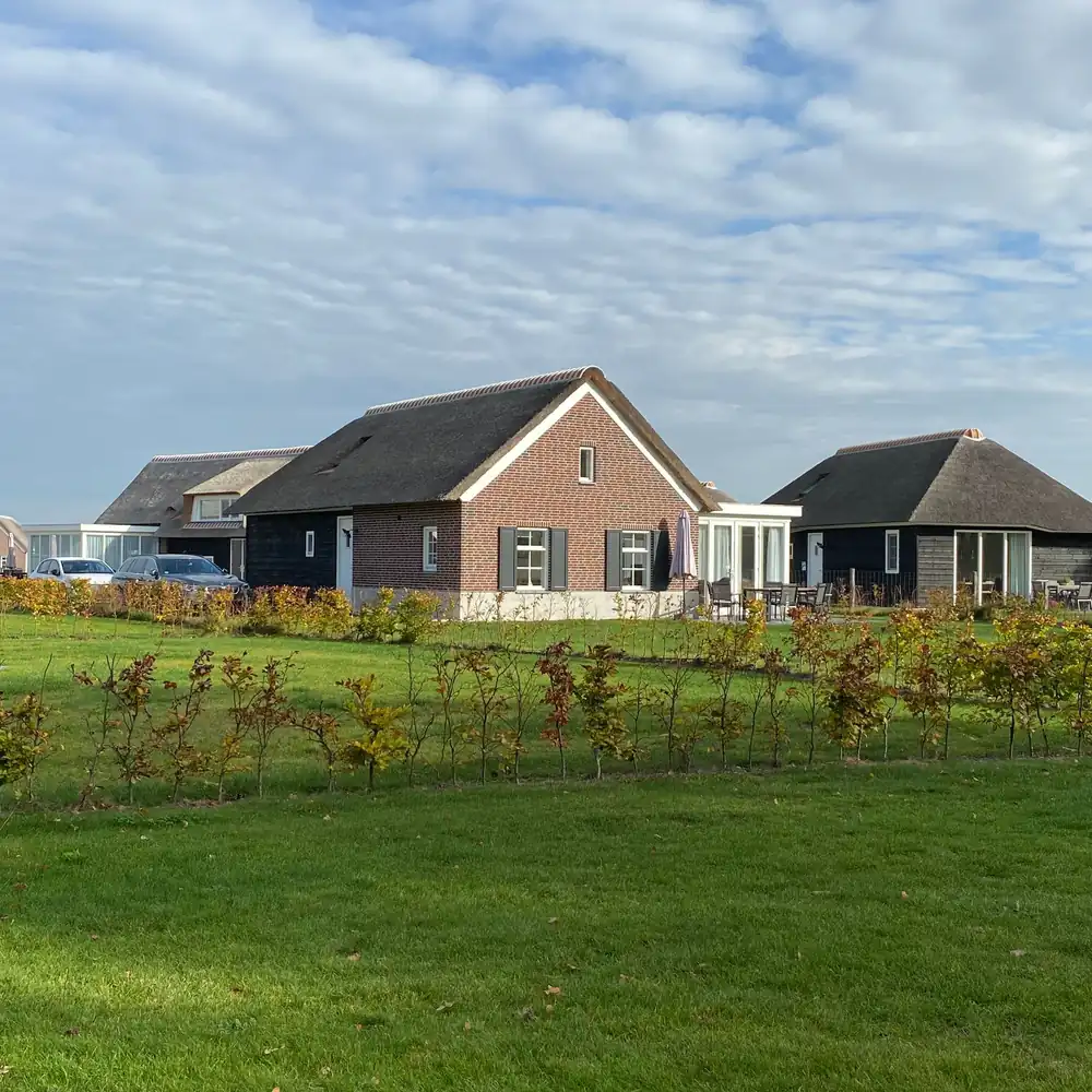 Een huis in het buitengebied van Someren: vergelijk de rijscholen in Someren