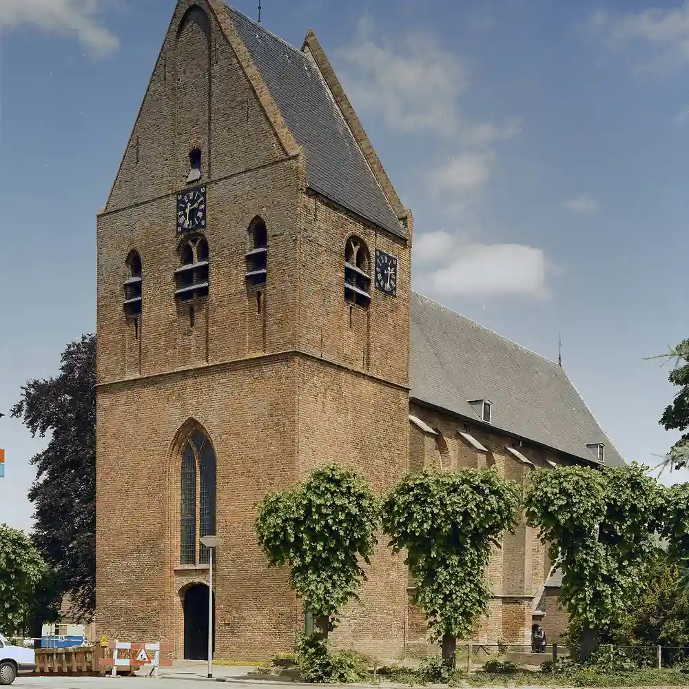 De kerk van Terwolde: vergelijk de rijscholen in Terwolde
