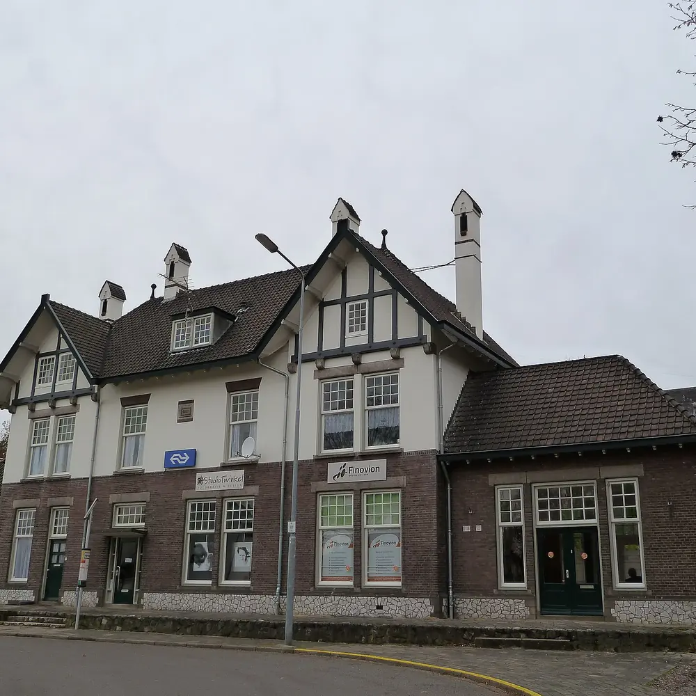 Het station van Voerendaal, waar je de rijscholen in Voerendaal kunt vergelijken